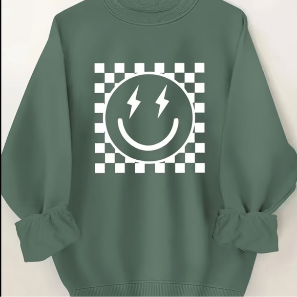 Tops - Green Women’s Lightweight Sweatshirt with Smiley Face Checkered Design XXL NWT